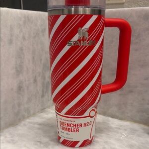 Stanley Striped Red Quencher H2.0 Tumbler